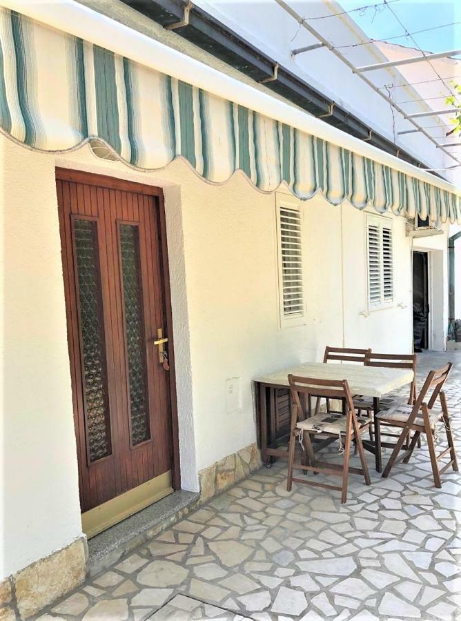 Apartments With Boat Mooring Marija Supetarska Draga Exterior foto